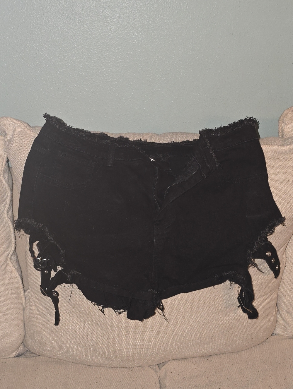 SHEIN Black Distressed Frayed Hem Denim Shorts